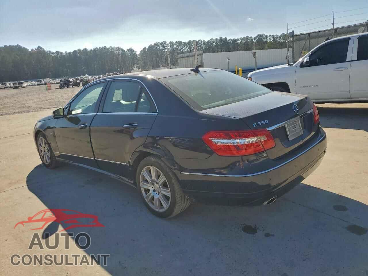 MERCEDES-BENZ E-CLASS 2012 - WDDHF5KB9CA608990