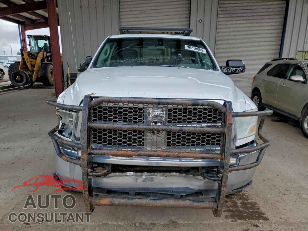 DODGE RAM 2500 2012 - 3C6TD5HT2CG196026