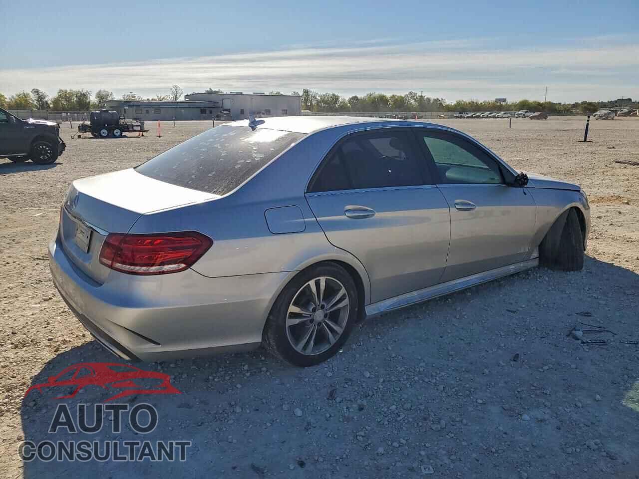 MERCEDES-BENZ E-CLASS 2016 - WDDHF5KB3GB182651
