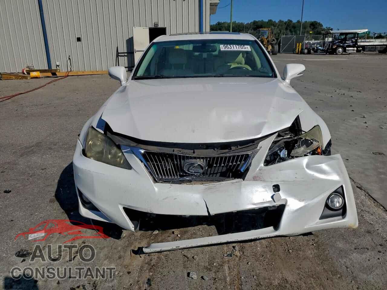 LEXUS IS 2012 - JTHBF5C26C5171231