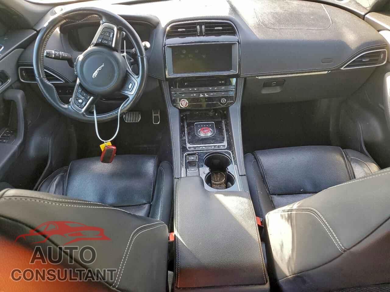 JAGUAR F-PACE 2017 - SADCM2BV9HA899666