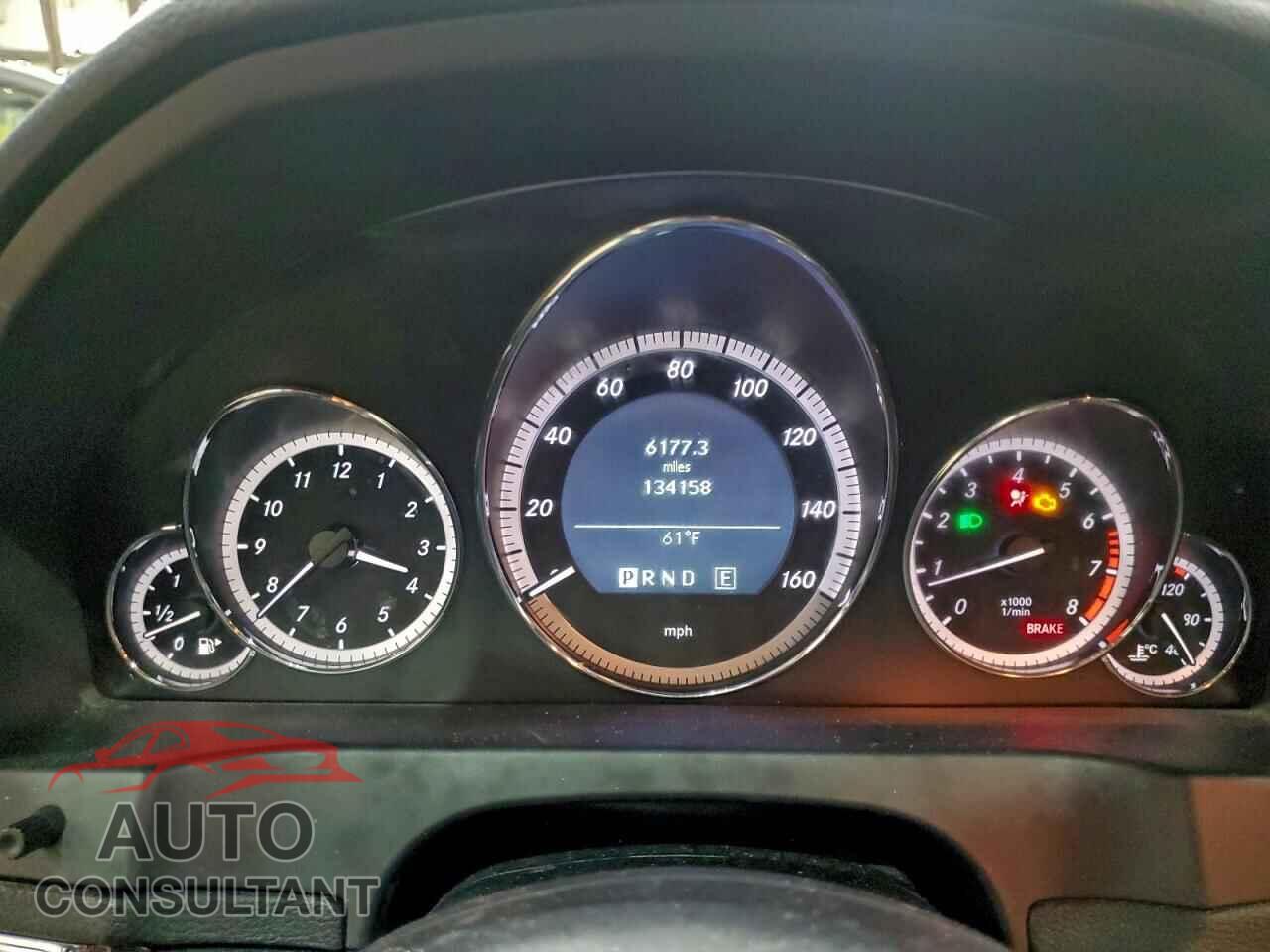 MERCEDES-BENZ E-CLASS 2011 - WDDKJ5GB9BF072153