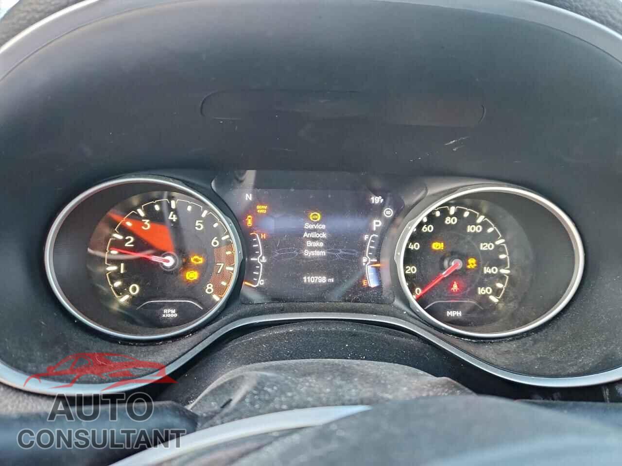 JEEP COMPASS 2018 - 3C4NJDBB8JT481175