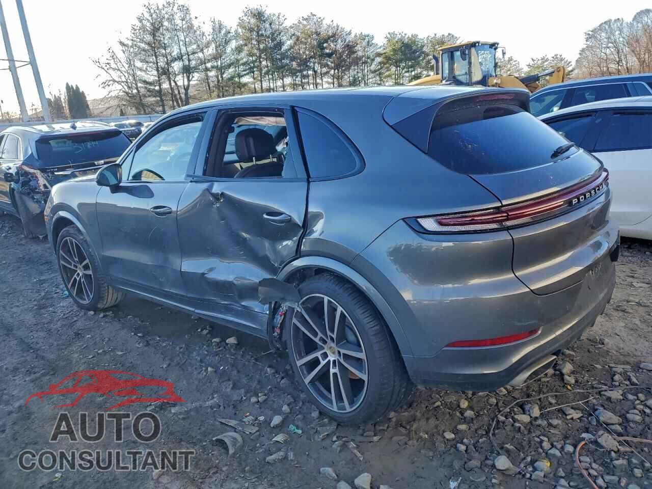 PORSCHE CAYENNE 2024 - WP1AA2AY2RDA13273