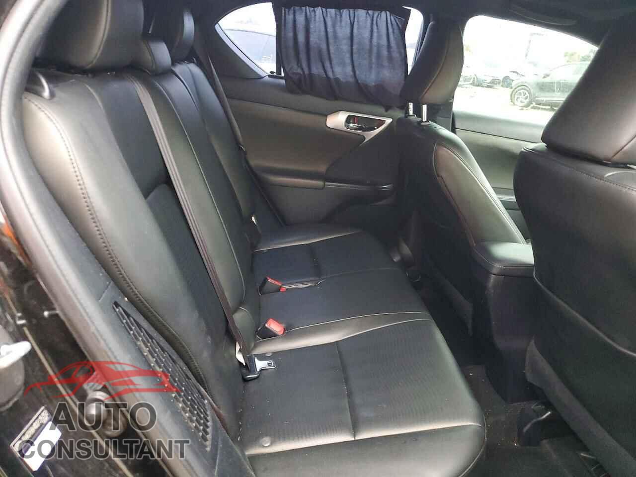 LEXUS CT 200 2013 - JTHKD5BH4D2125752