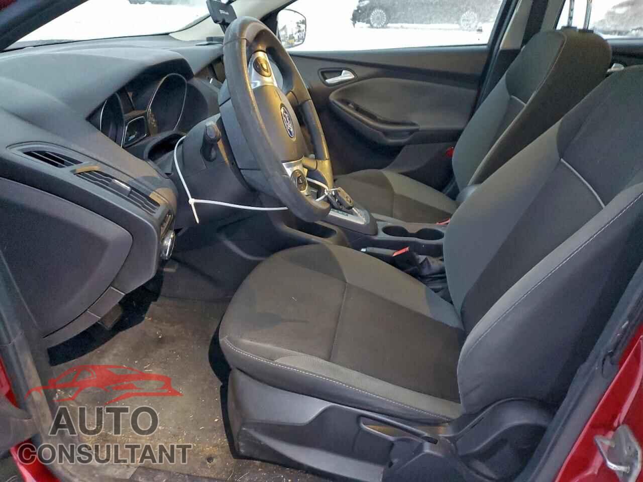 FORD FOCUS 2012 - 1FAHP3F2XCL304034