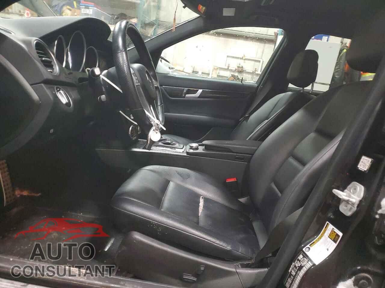 MERCEDES-BENZ C-CLASS 2014 - WDDGF8AB7EA949788