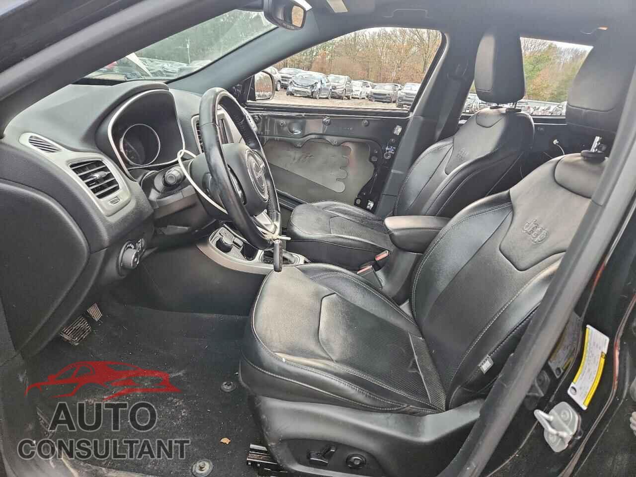 JEEP COMPASS 2020 - 3C4NJDCB4LT223236