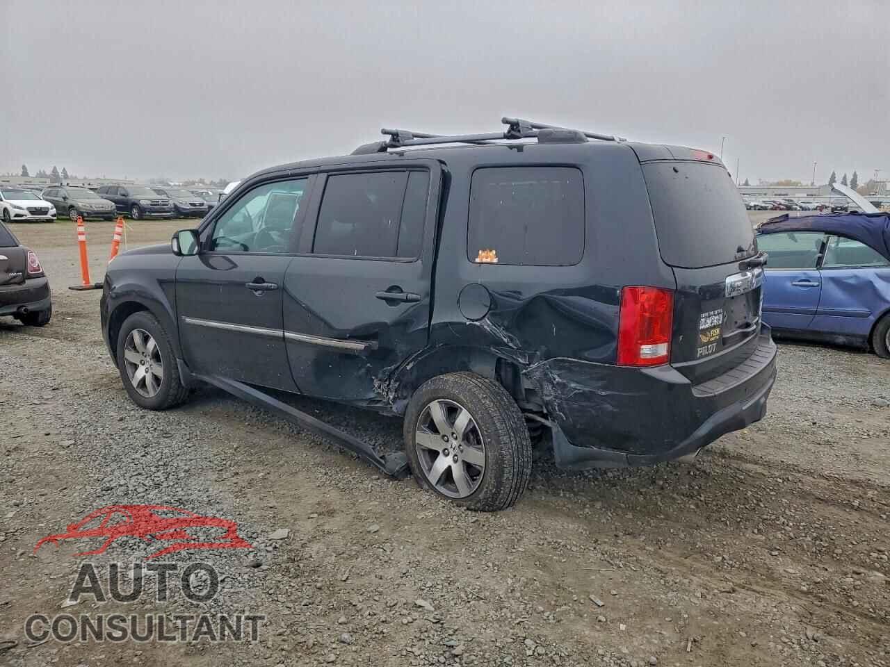 HONDA PILOT 2013 - 5FNYF4H93DB078128