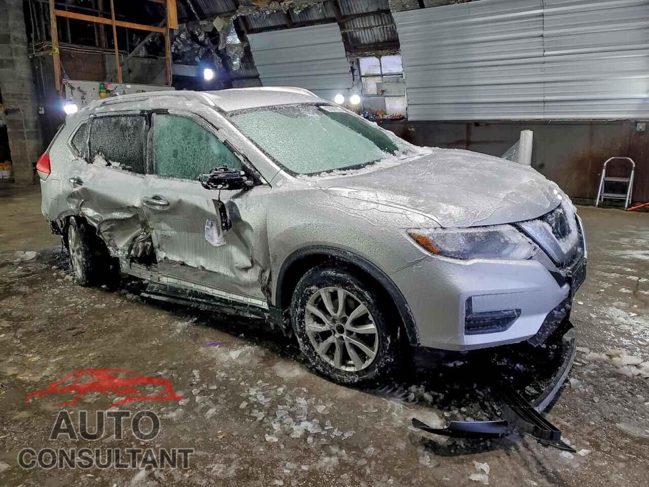 NISSAN ROGUE 2018 - KNMAT2MV8JP598280