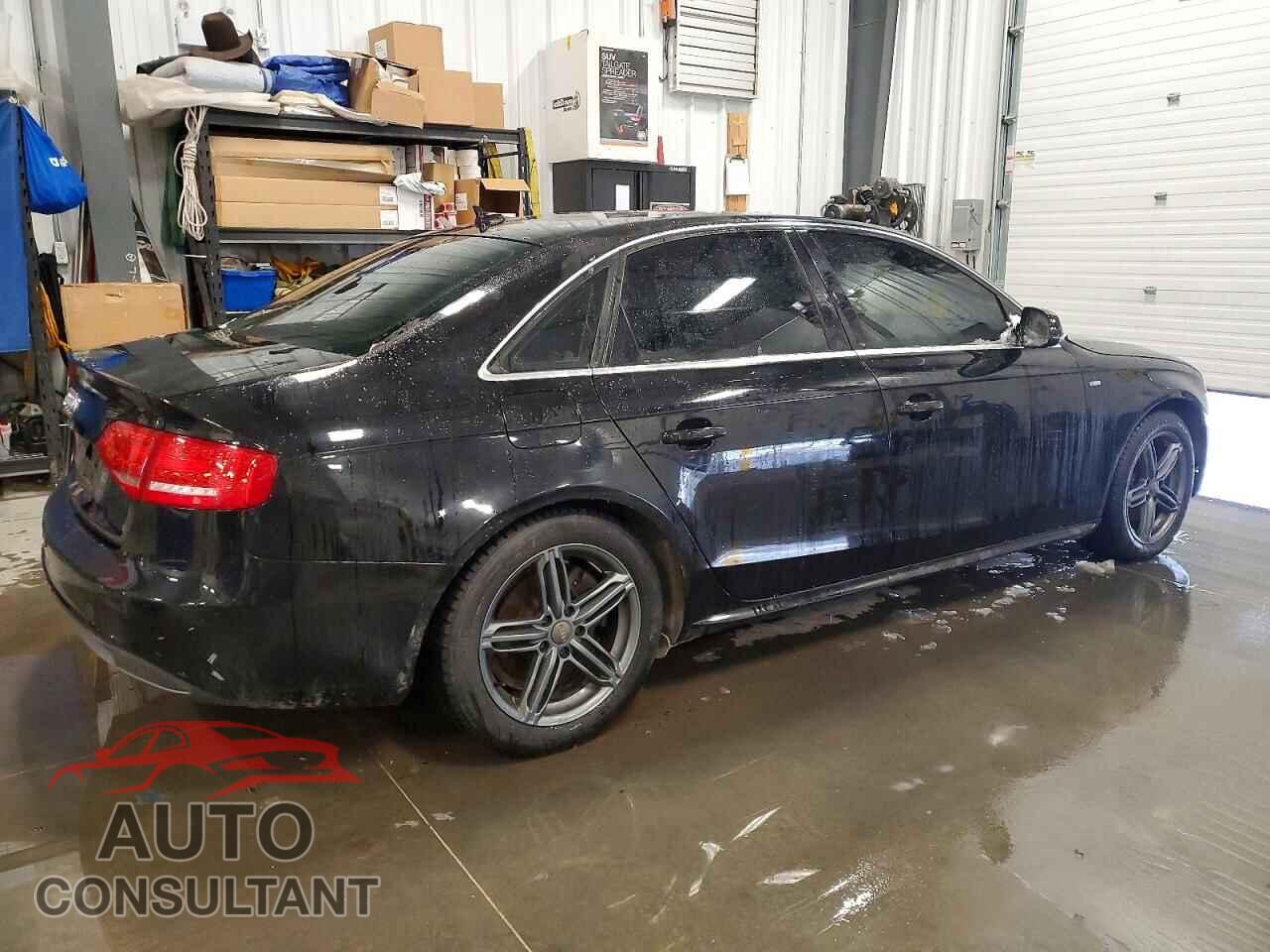 AUDI A4 2011 - WAUFFCFL7BN003394