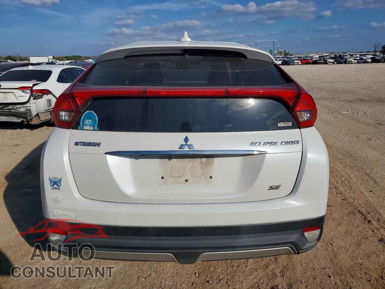 MITSUBISHI ECLIPSE 2018 - JA4AT5AA3JZ068476
