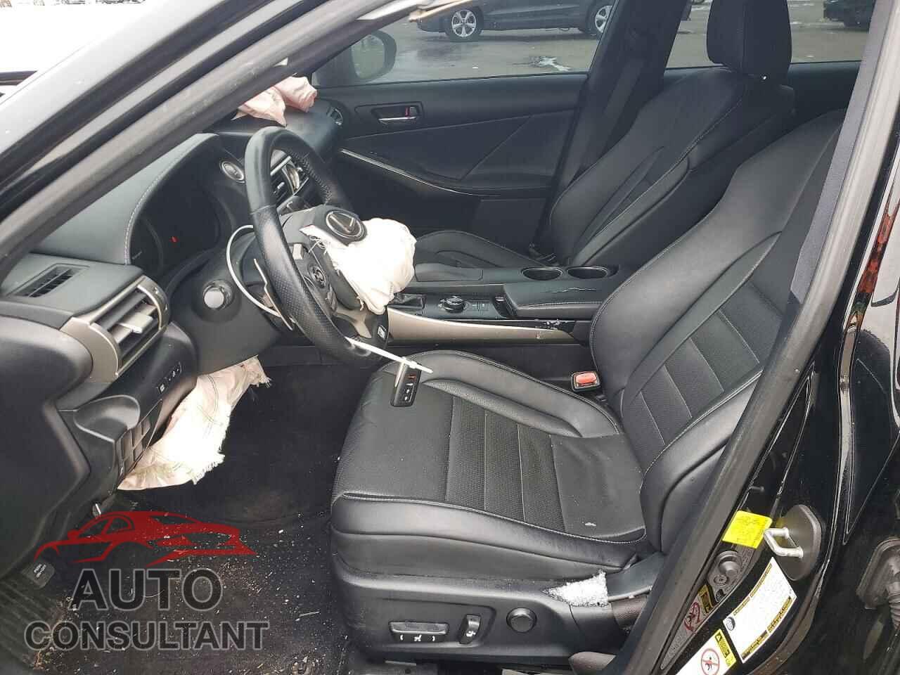 LEXUS IS 2014 - JTHCE1D20E5003697