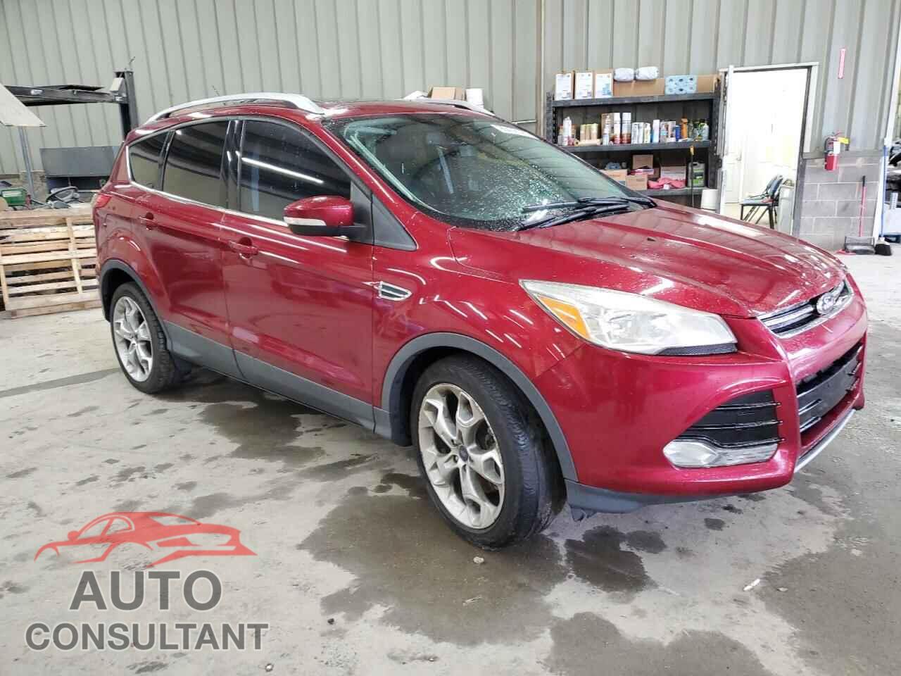FORD ESCAPE 2015 - 1FMCU9J91FUC85047