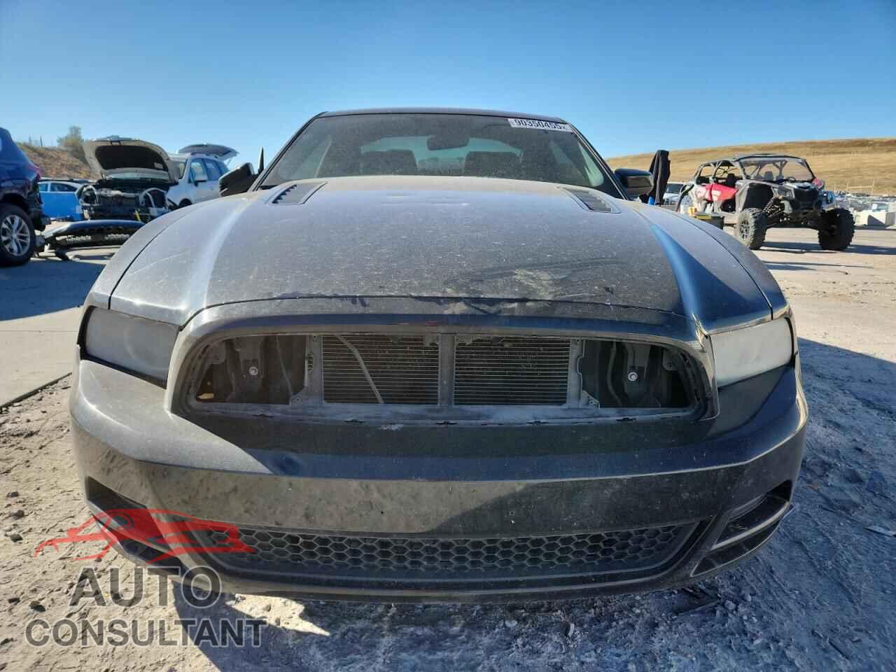 FORD MUSTANG 2014 - 1ZVBP8CF0E5210057