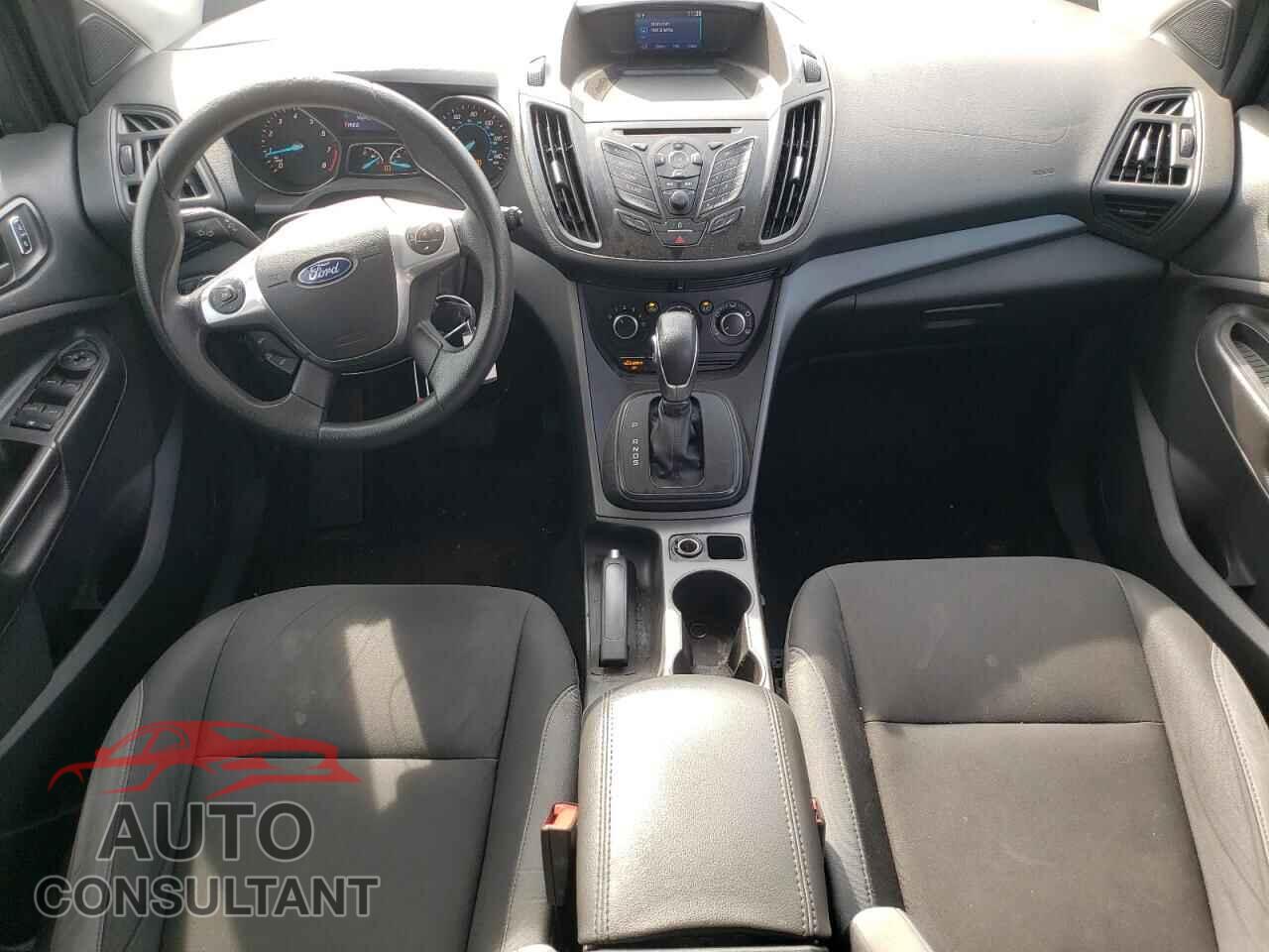FORD ESCAPE 2015 - 1FMCU0F75FUA63100