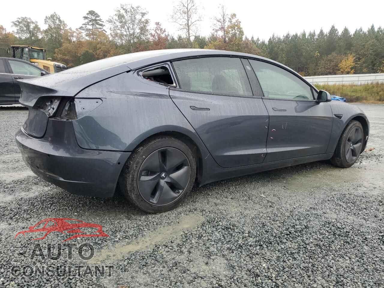 TESLA MODEL 3 2018 - 5YJ3E1EB5JF130308