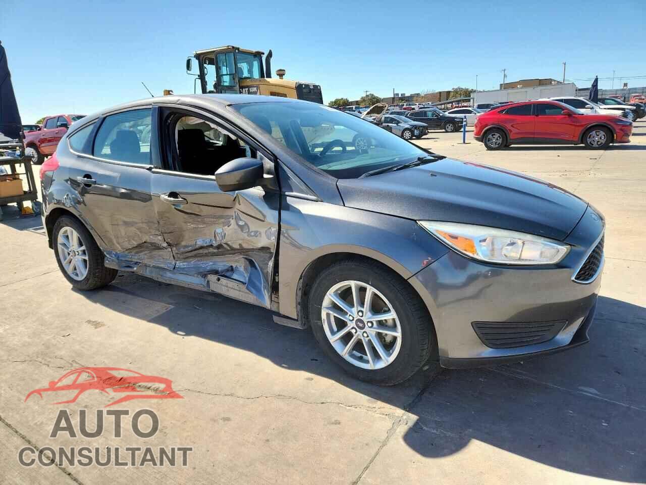 FORD FOCUS 2018 - 1FADP3K25JL330834