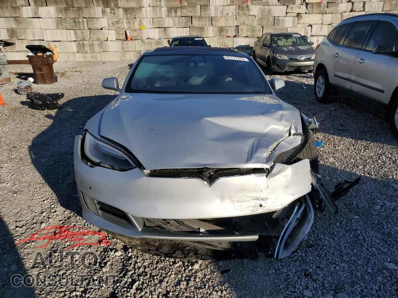 TESLA MODEL S 2016 - 5YJSA1E25GF171568