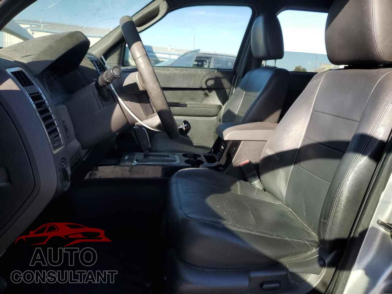 FORD ESCAPE 2010 - 1FMCU0EG0AKD21951