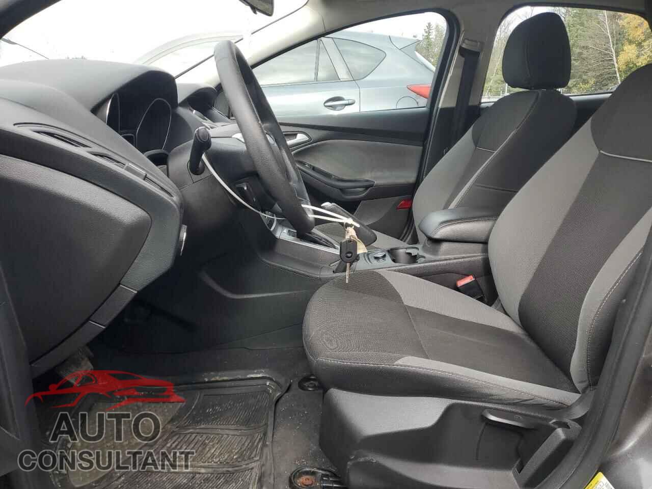 FORD FOCUS 2014 - 1FADP3F29EL352044