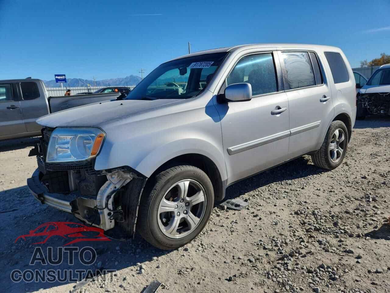 HONDA PILOT 2013 - 5FNYF4H67DB078977