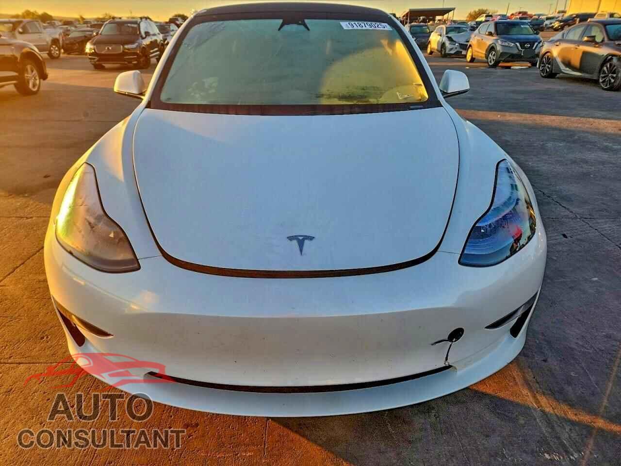 TESLA MODEL 3 2023 - 5YJ3E1EA5PF596756