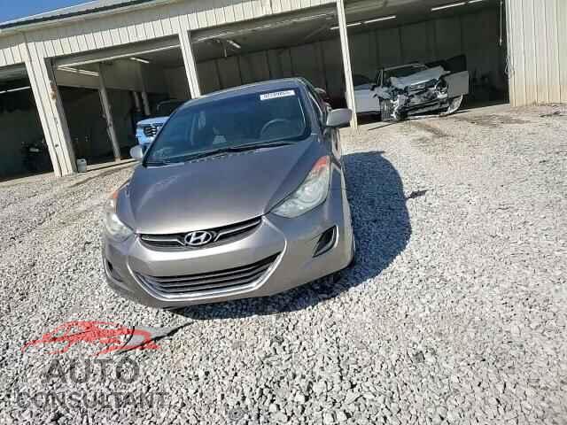 HYUNDAI ELANTRA 2012 - 5NPDH4AE5CH112358