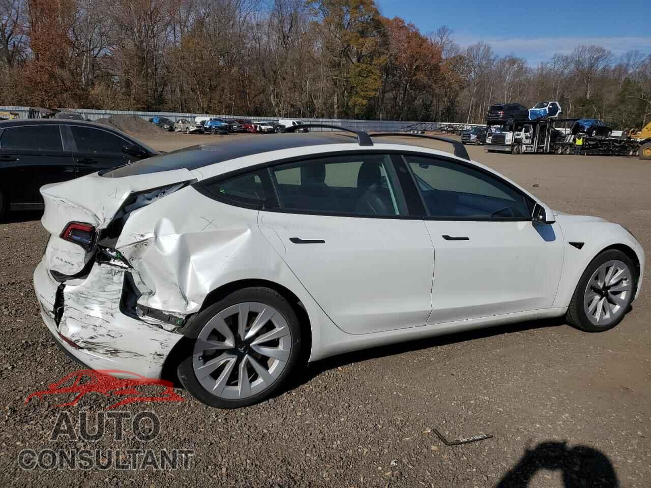 TESLA MODEL 3 2022 - 5YJ3E1EB2NF120681