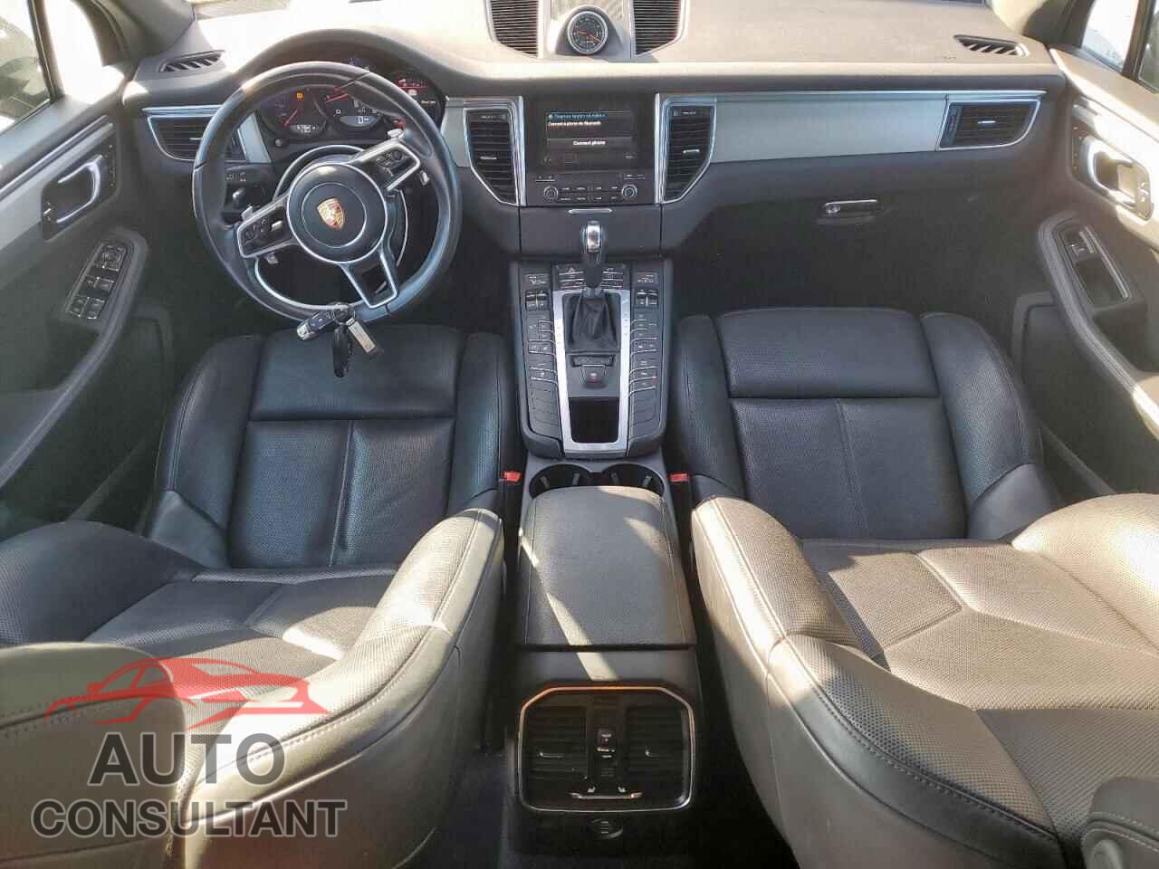 PORSCHE MACAN 2018 - WP1AA2A55JLB05901