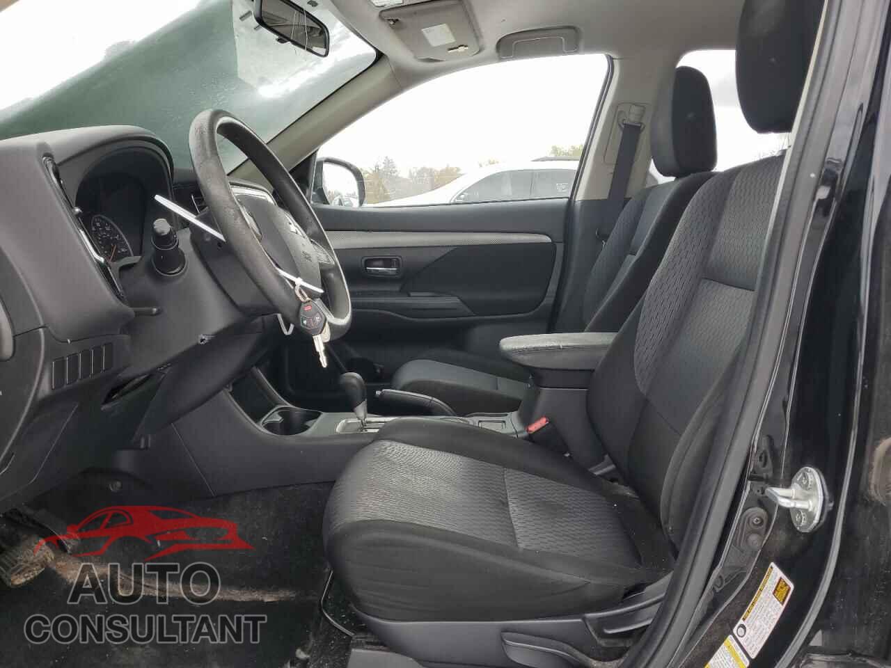 MITSUBISHI OUTLANDER 2014 - JA4AD2A3XEZ008858