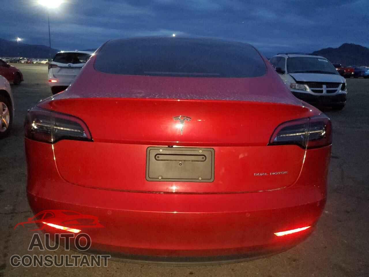 TESLA MODEL 3 2021 - 5YJ3E1EB2MF072999