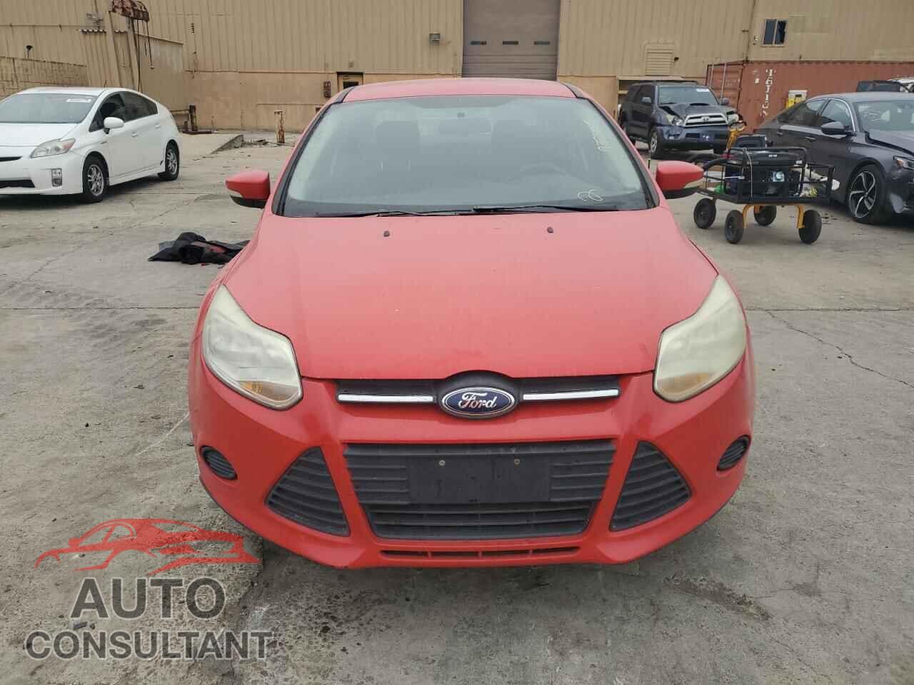 FORD FOCUS 2013 - 1FADP3F26DL202858