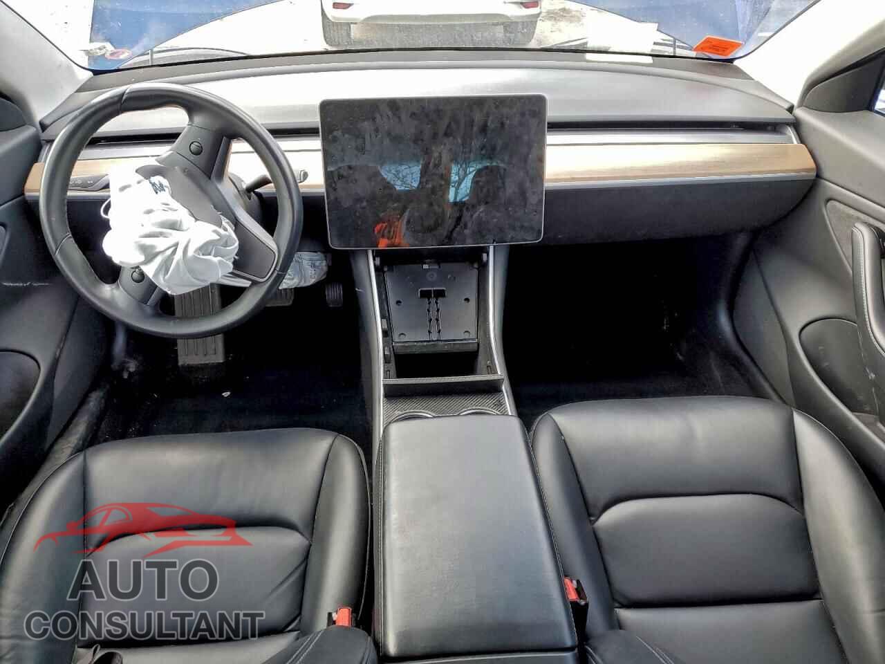 TESLA MODEL 3 2018 - 5YJ3E1EB7JF094489