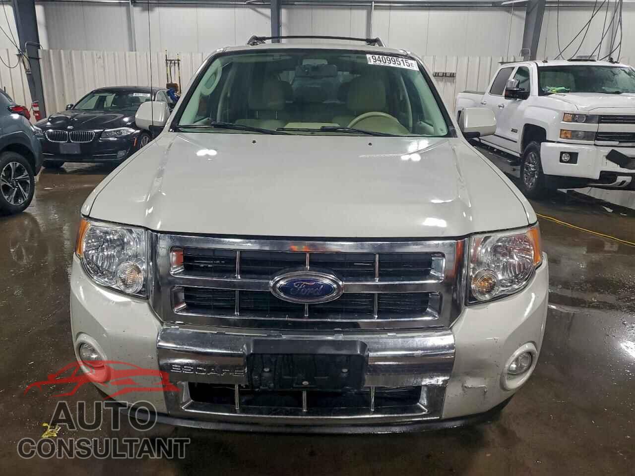 FORD ESCAPE 2009 - 1FMCU04G49KB79780