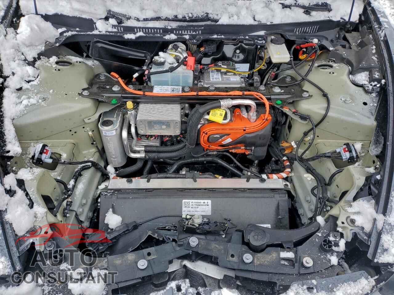 TESLA MODEL 3 2025 - 5YJ3E1EA8SF971211