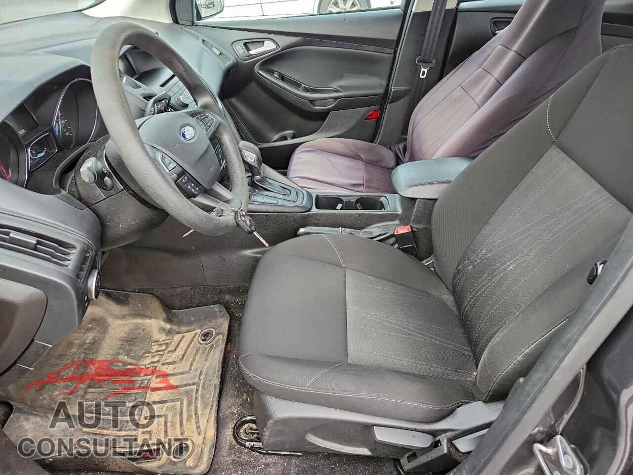 FORD FOCUS 2017 - 1FADP3FE2HL297564
