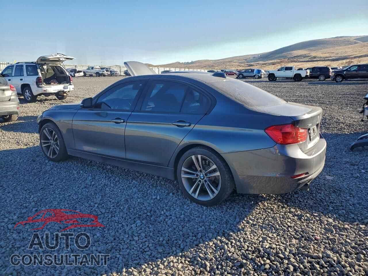 BMW 3 SERIES 2013 - WBA3B9C52DF586641