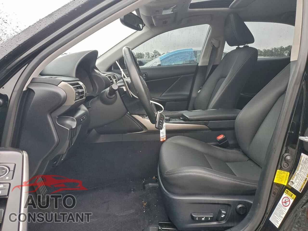 LEXUS IS 2014 - JTHBF1D22E5001846