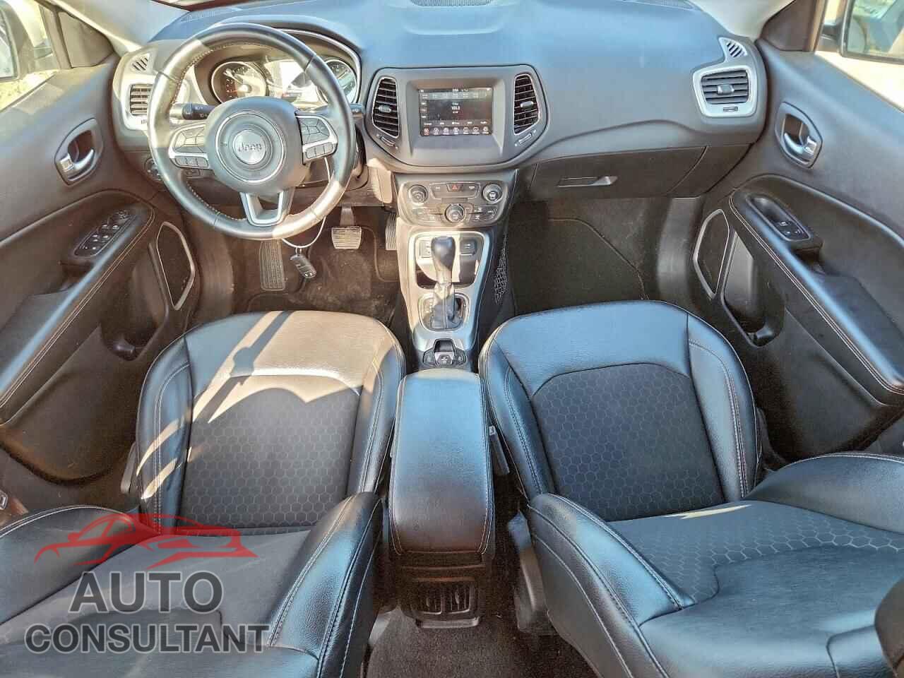 JEEP COMPASS 2019 - 3C4NJCBB6KT646622