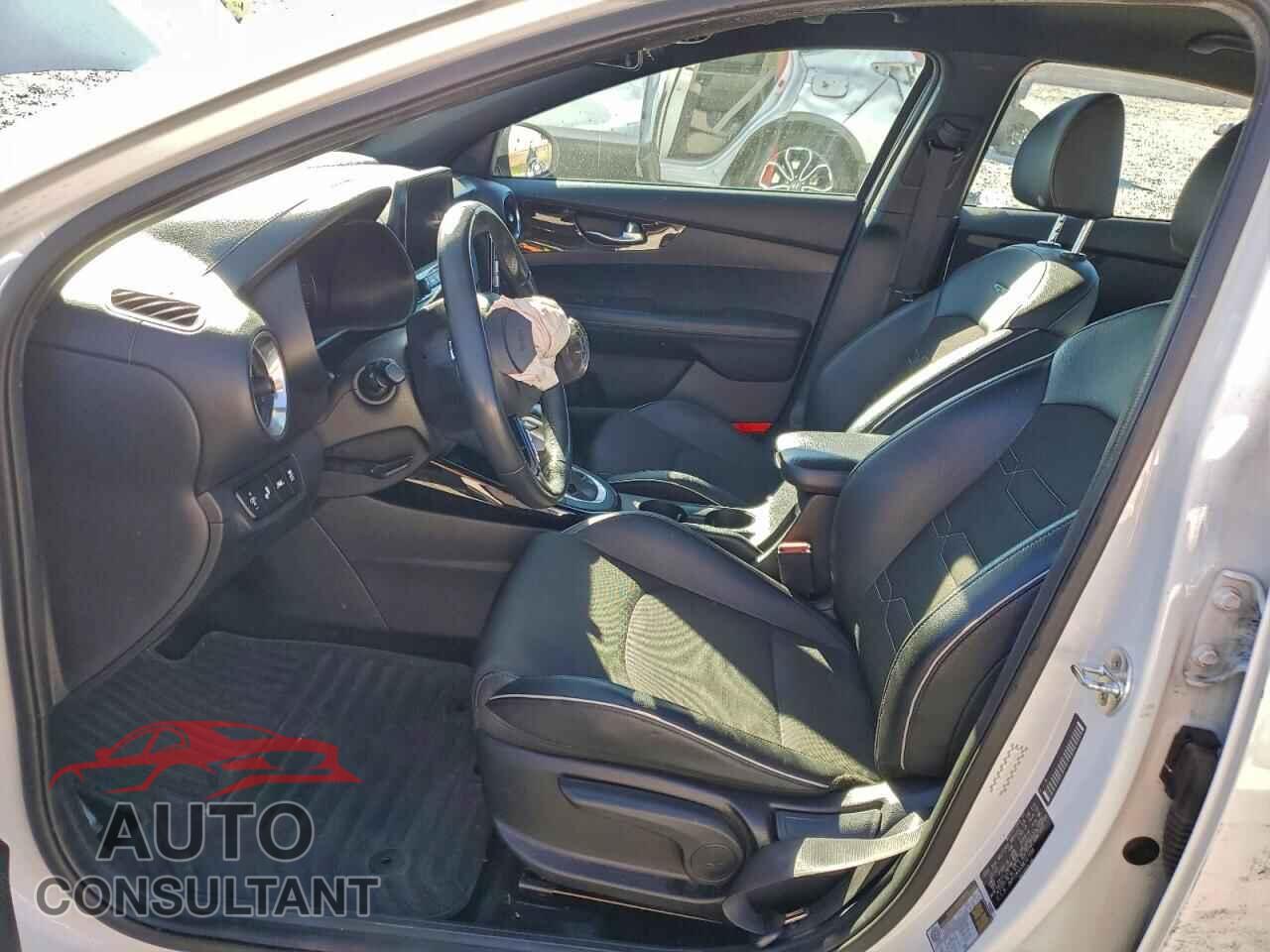 KIA FORTE 2021 - 3KPF34AD2ME327894