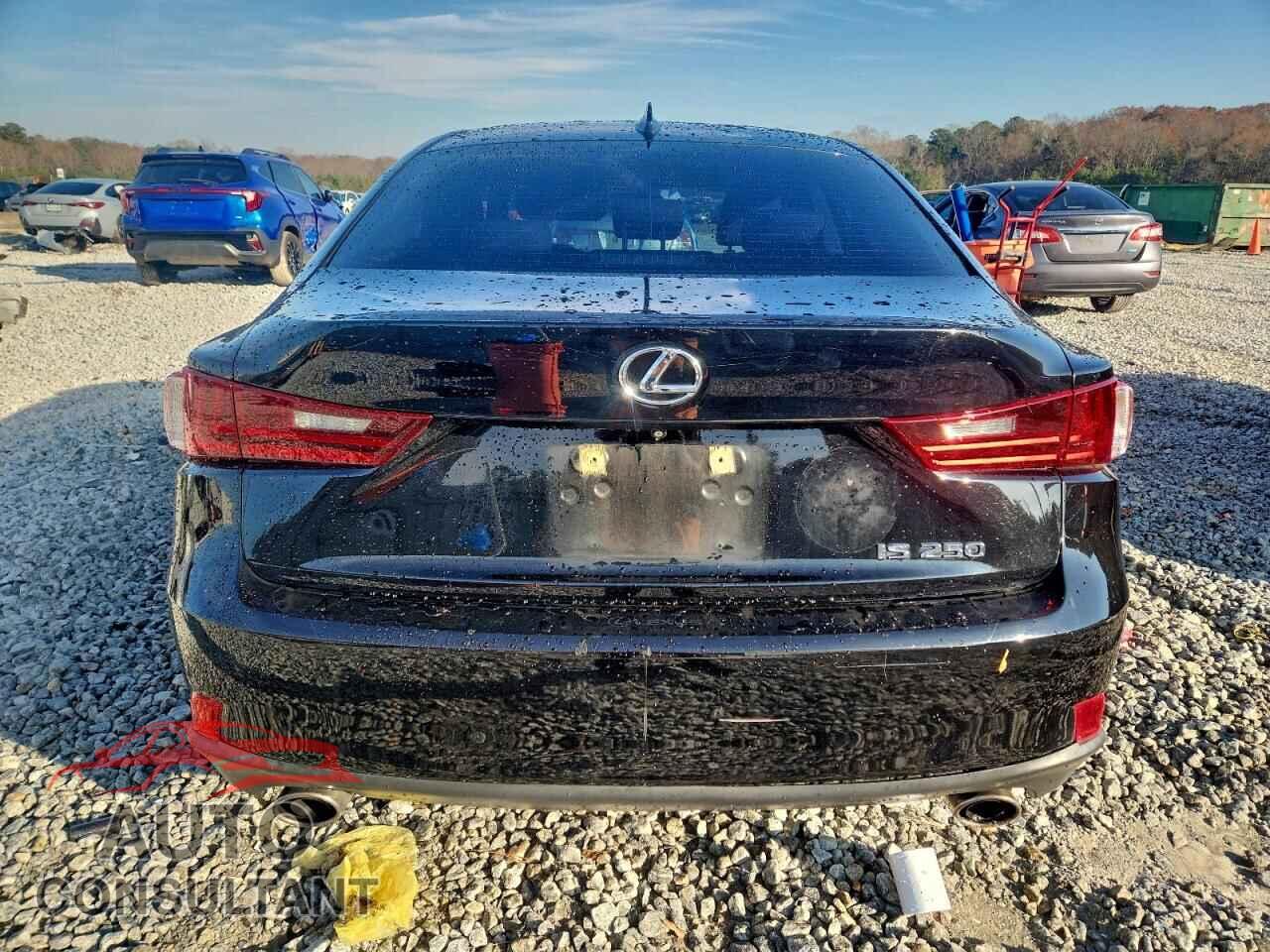 LEXUS IS 2015 - JTHBF1D24F5074329