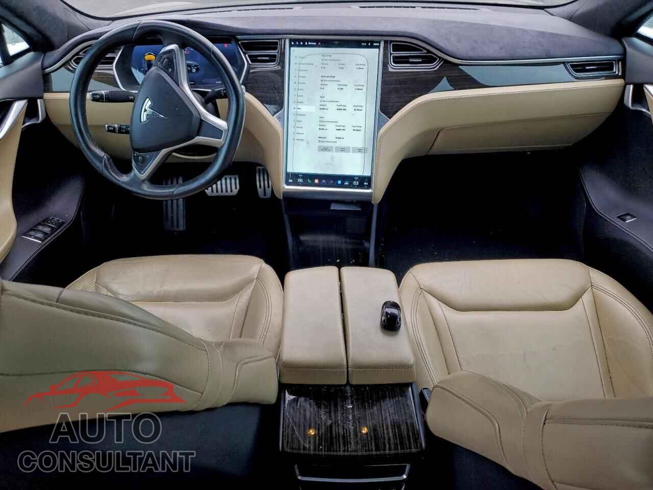 TESLA MODEL S 2015 - 5YJSA1E47FF110870