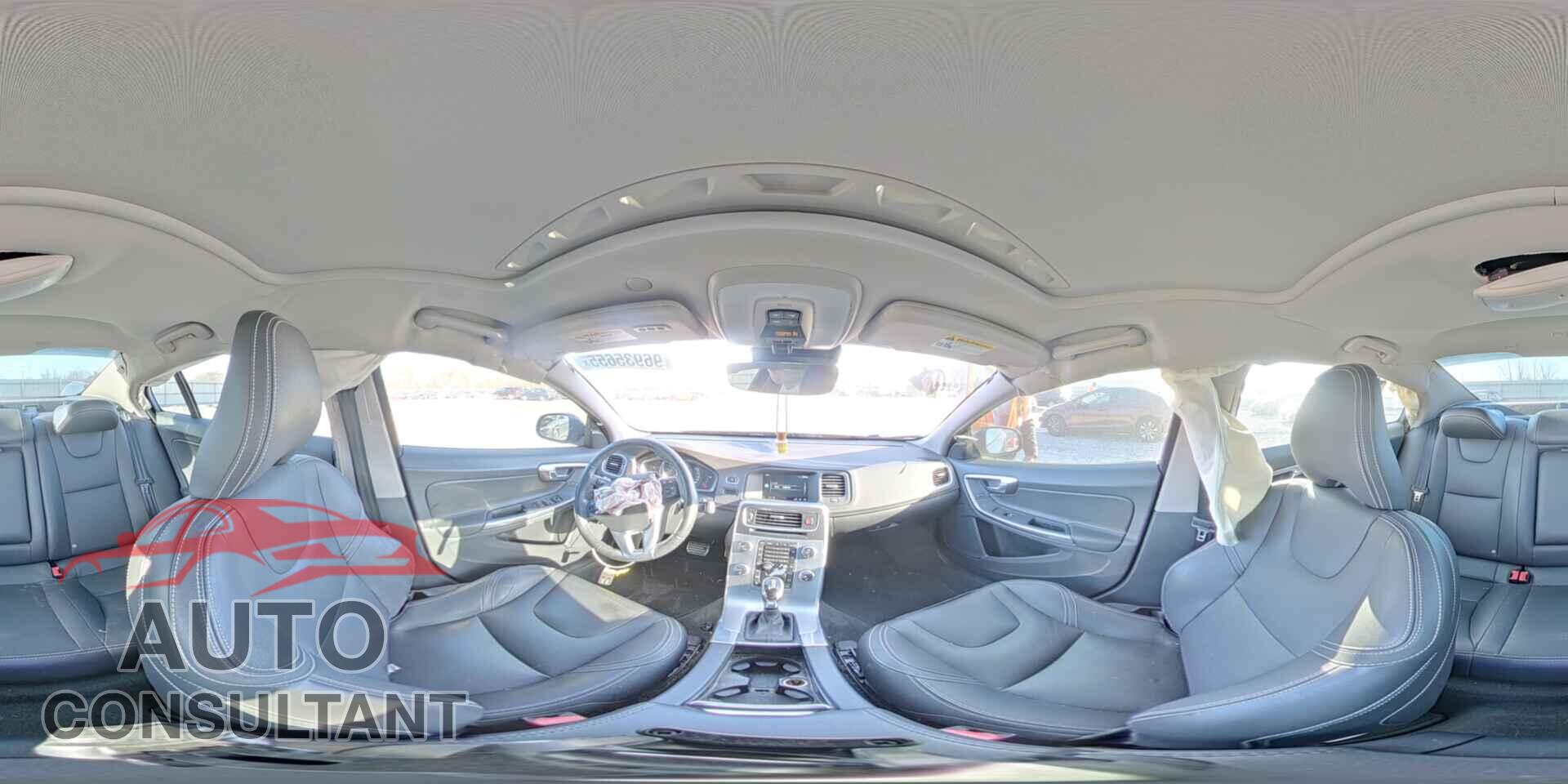 VOLVO S60 2017 - YV126MFL3H2425450