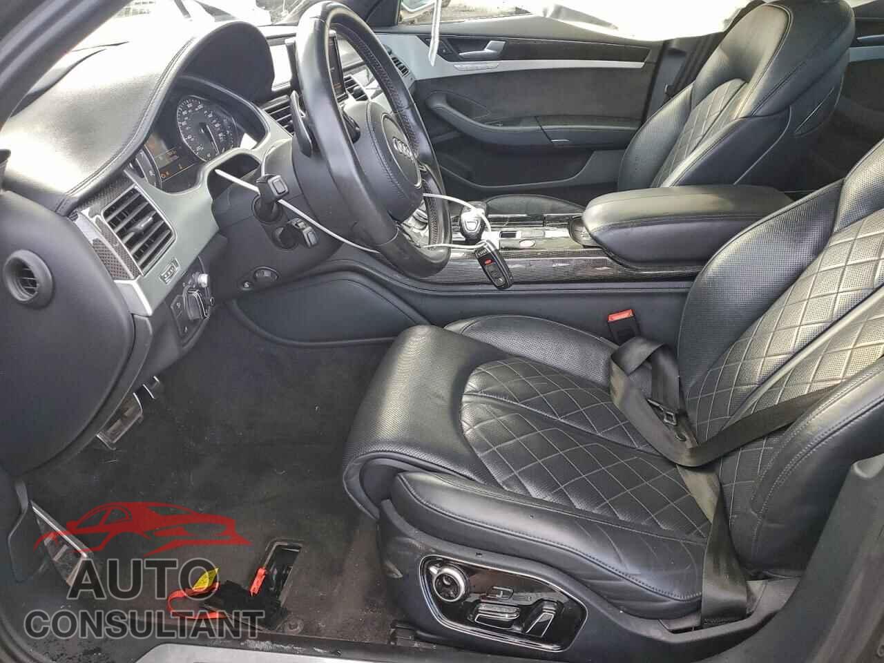 AUDI S8 2015 - WAUK2AFD4FN005455