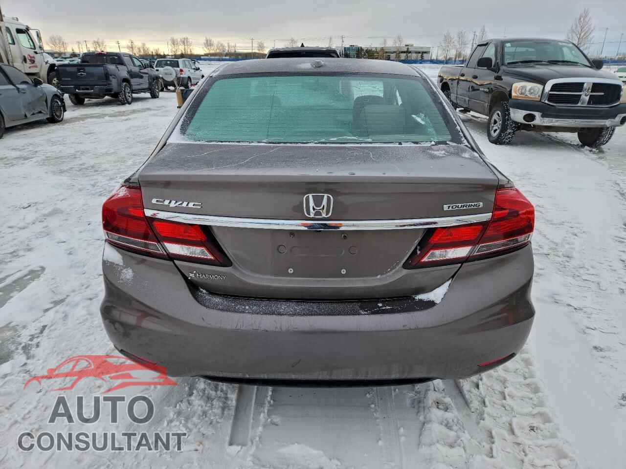 HONDA CIVIC 2013 - 2HGFB2F77DH038106