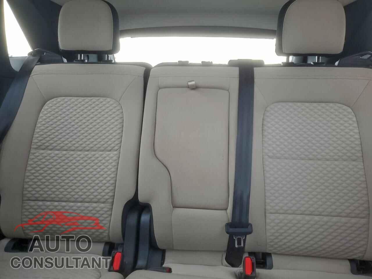 FORD ESCAPE 2020 - 1FMCU0G63LUA22398