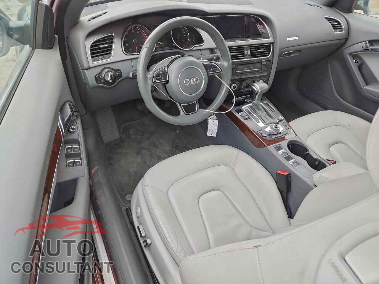 AUDI A5 2013 - WAULFAFHXDN015321