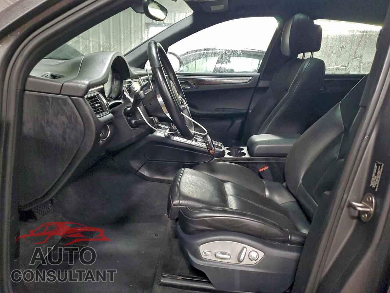 PORSCHE MACAN 2015 - WP1AB2A59FLB43295