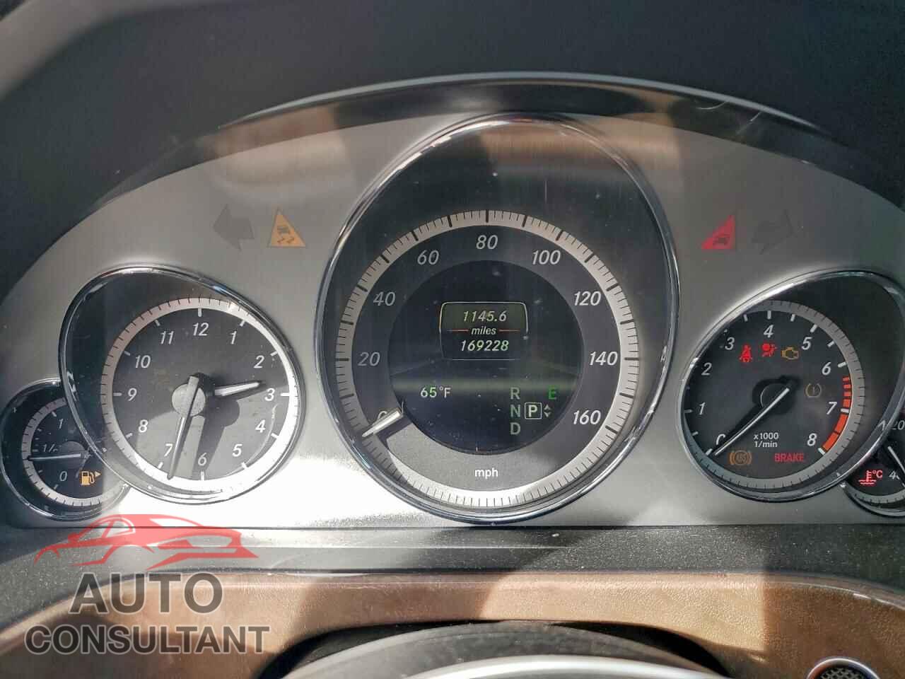 MERCEDES-BENZ E-CLASS 2013 - WDDHF9BBXDA705835
